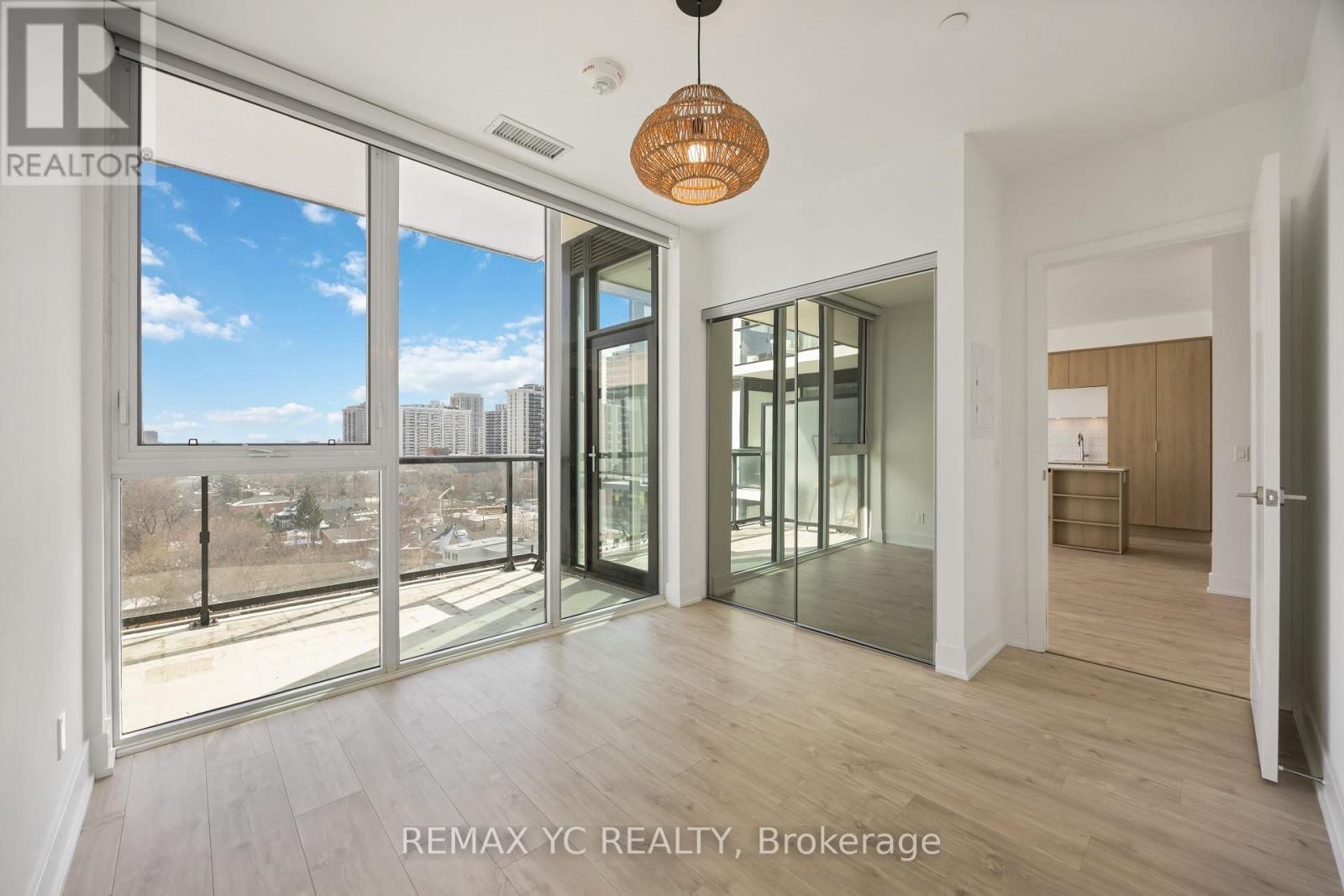 801 - 1 BELSIZE DRIVE Image 14