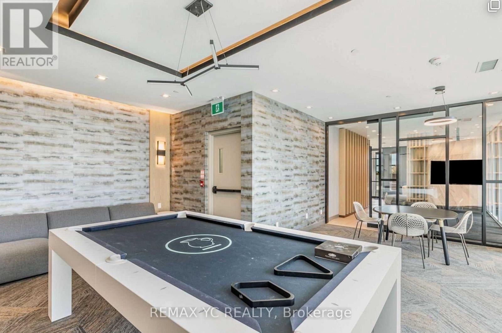 801 - 1 BELSIZE DRIVE Image 36