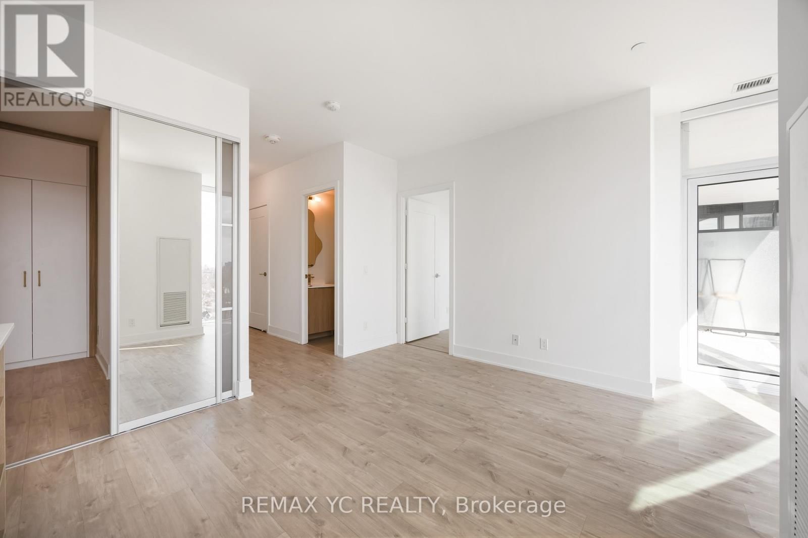 801 - 1 BELSIZE DRIVE Image 9