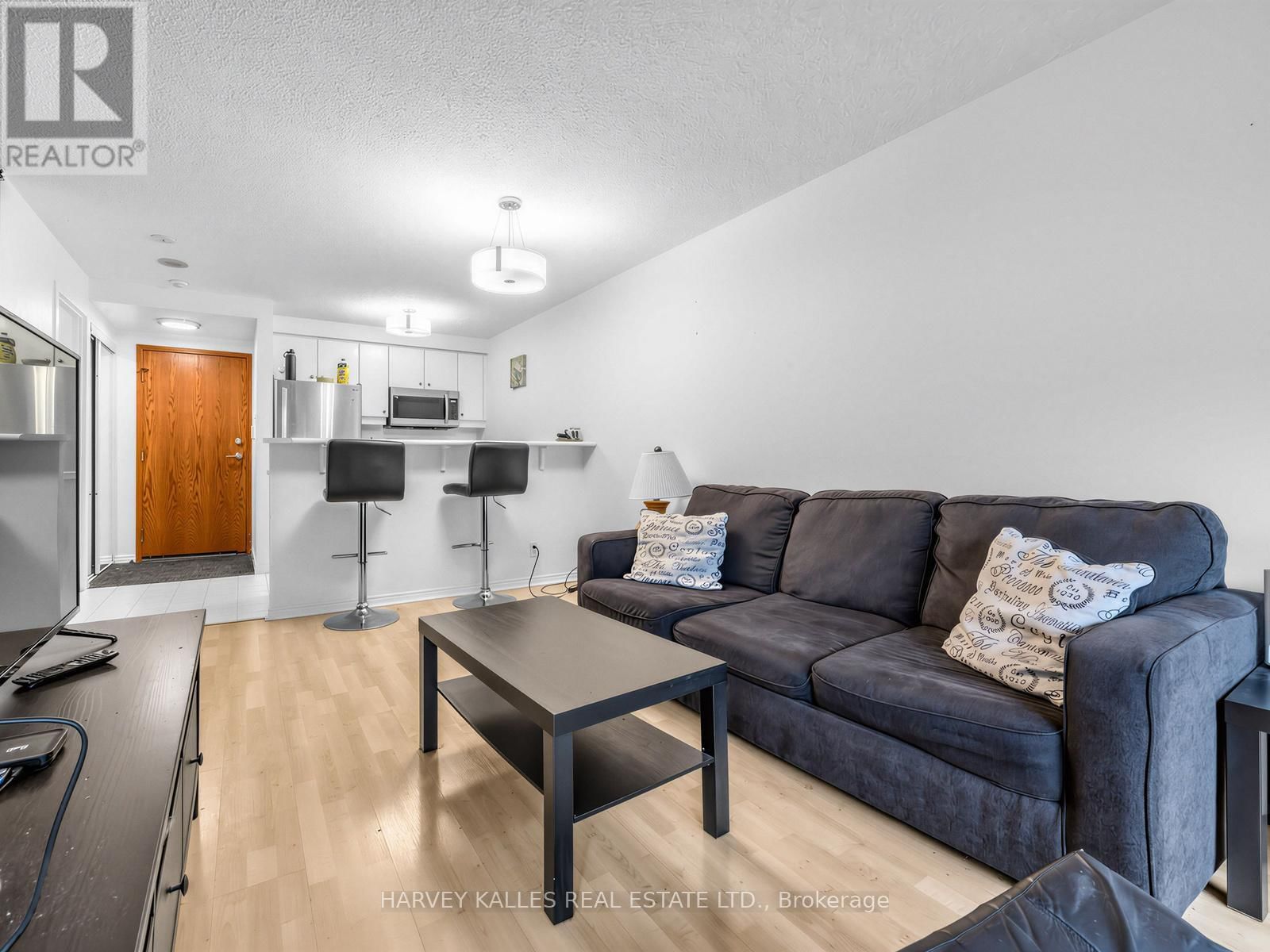 705 - 10 YONGE STREET Image 9