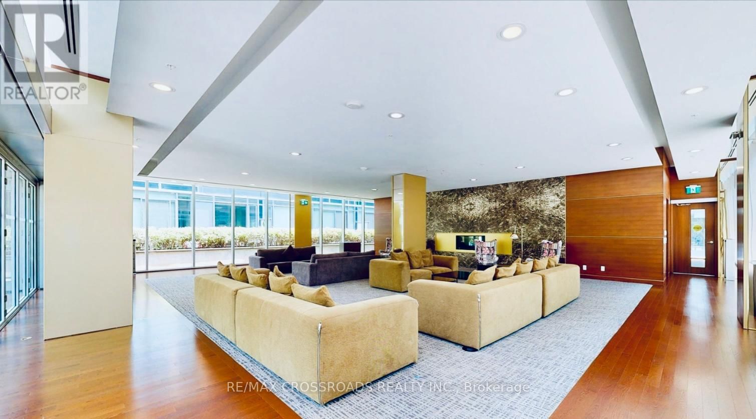 S612 - 455 FRONT STREET EAST Image 15