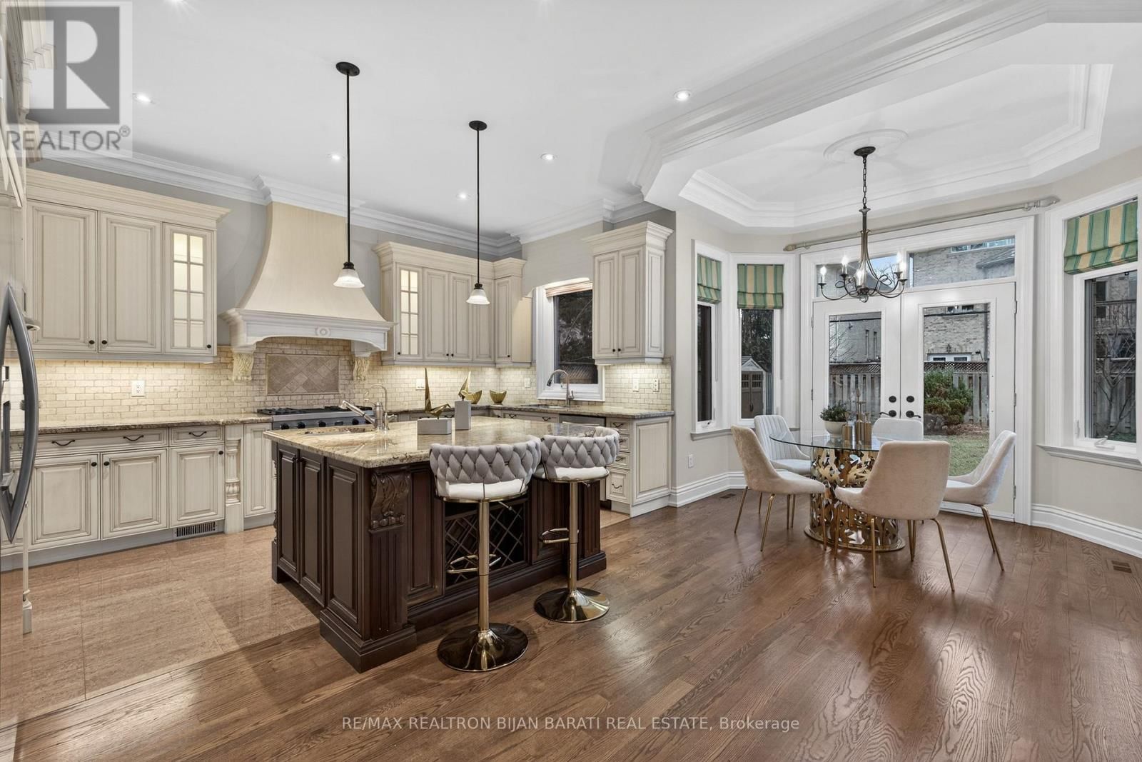 274 GREENFIELD AVENUE Image 14