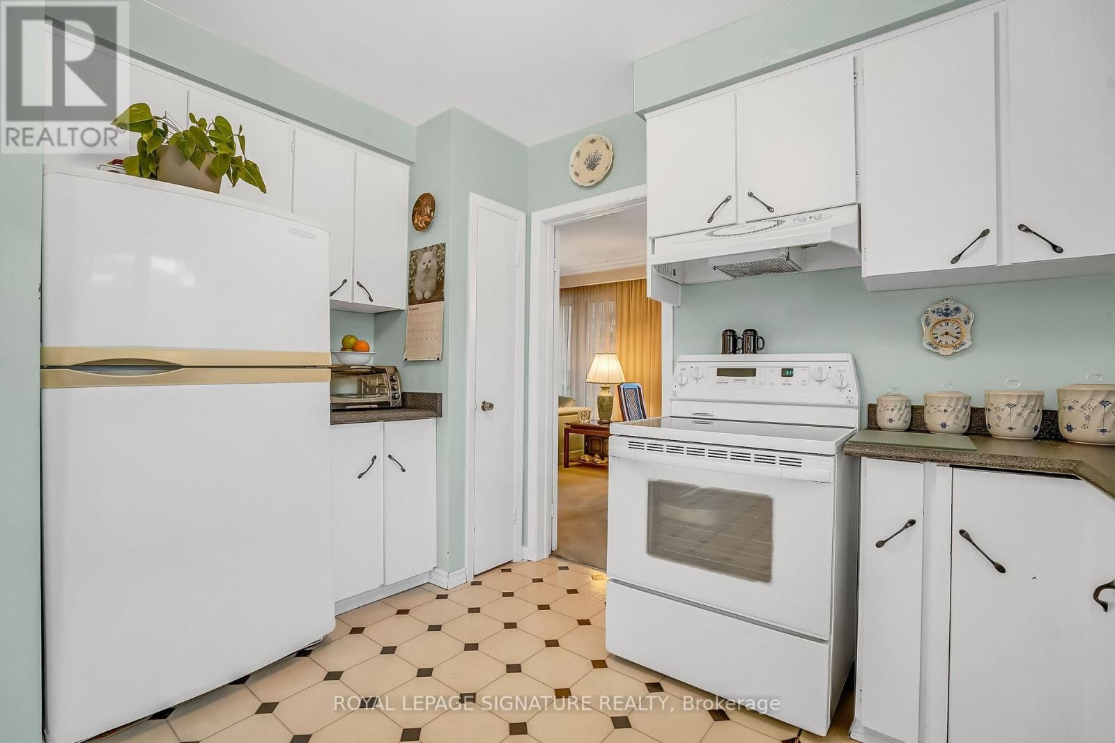 57 VALENTINE DRIVE Image 11