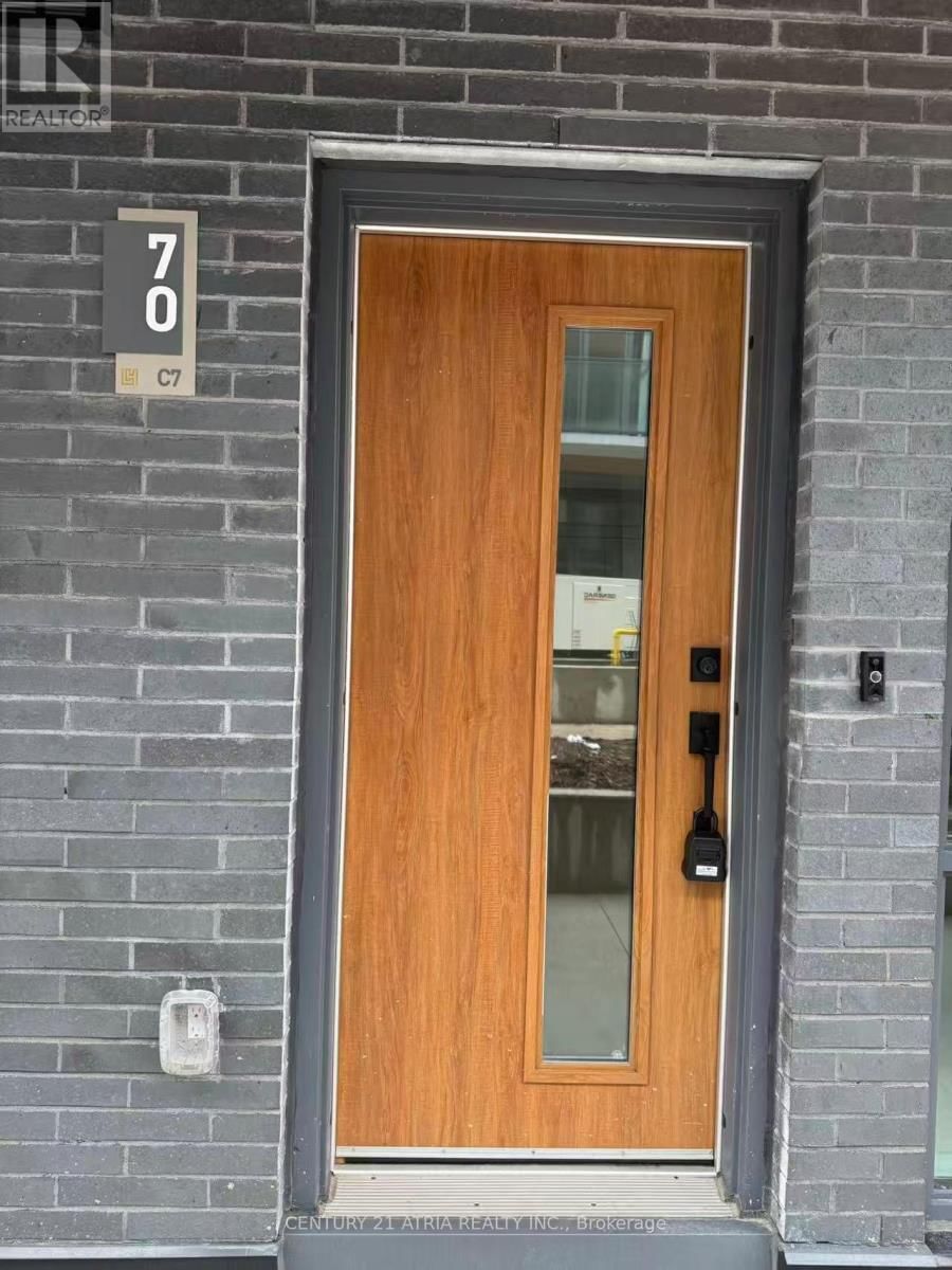 70 - 71 CURLEW DRIVE Image 11