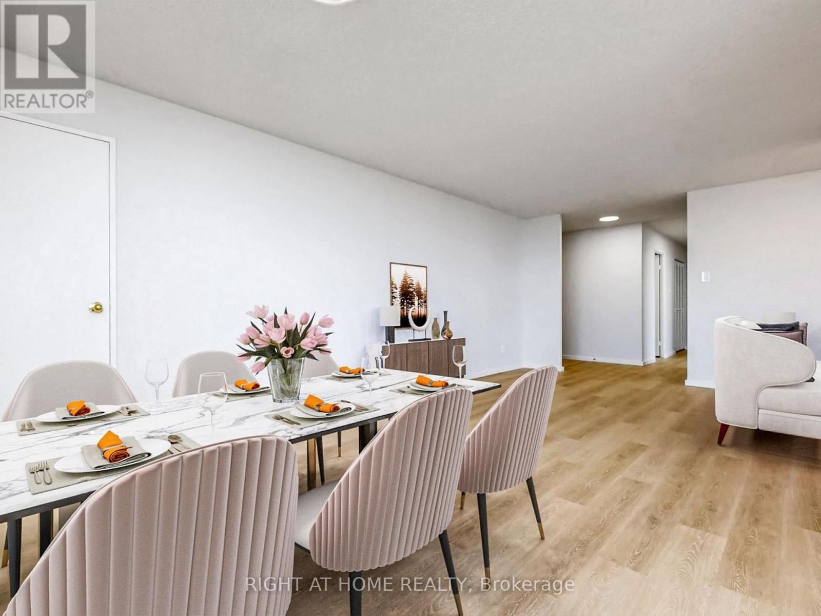 1602 - 133 TORRESDALE AVENUE Image 9