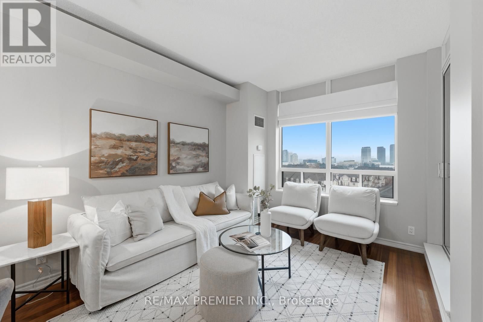 PH20 - 16 DALLIMORE CIRCLE Image 15