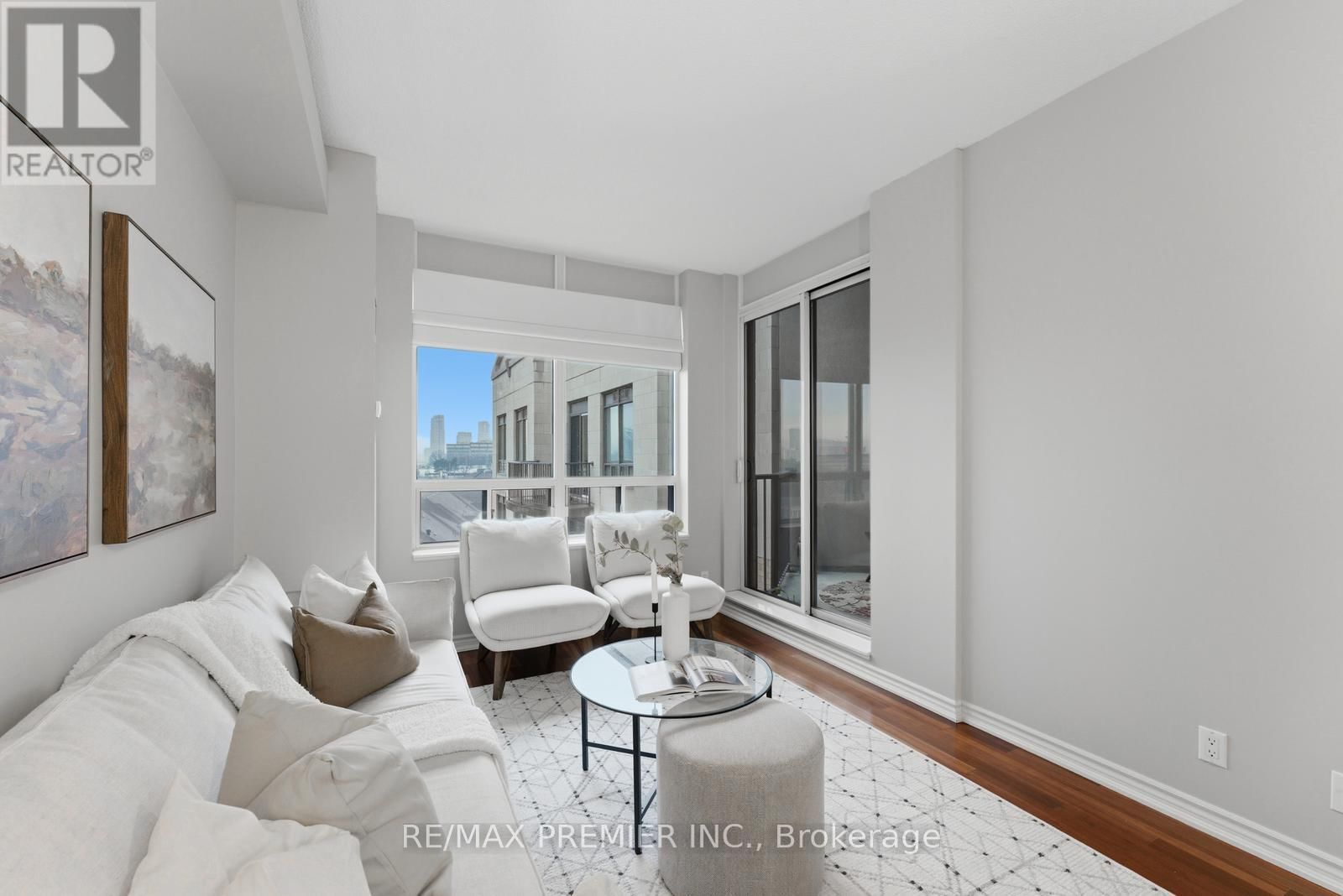 PH20 - 16 DALLIMORE CIRCLE Image 16