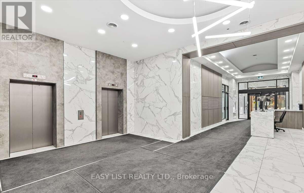 1001 - 393 KING STREET WEST Image 10