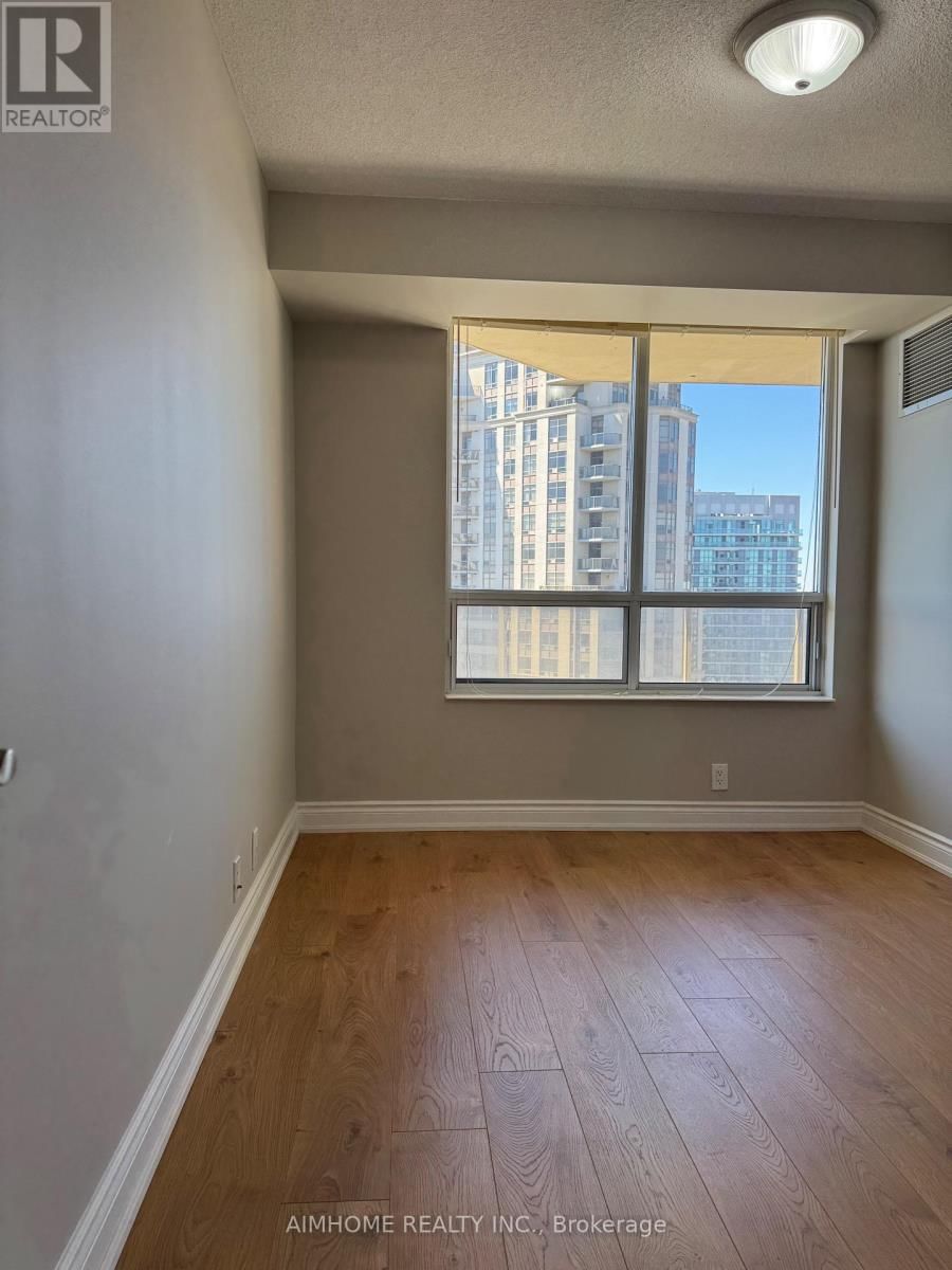 2223 - 80 HARRISON GARDEN BOULEVARD Image 25