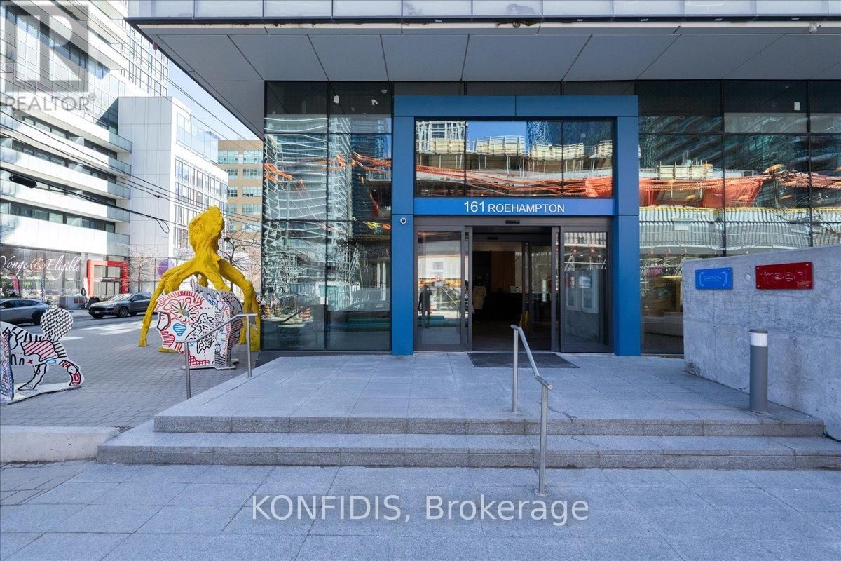 732 - 161 ROEHAMPTON AVENUE Image 1