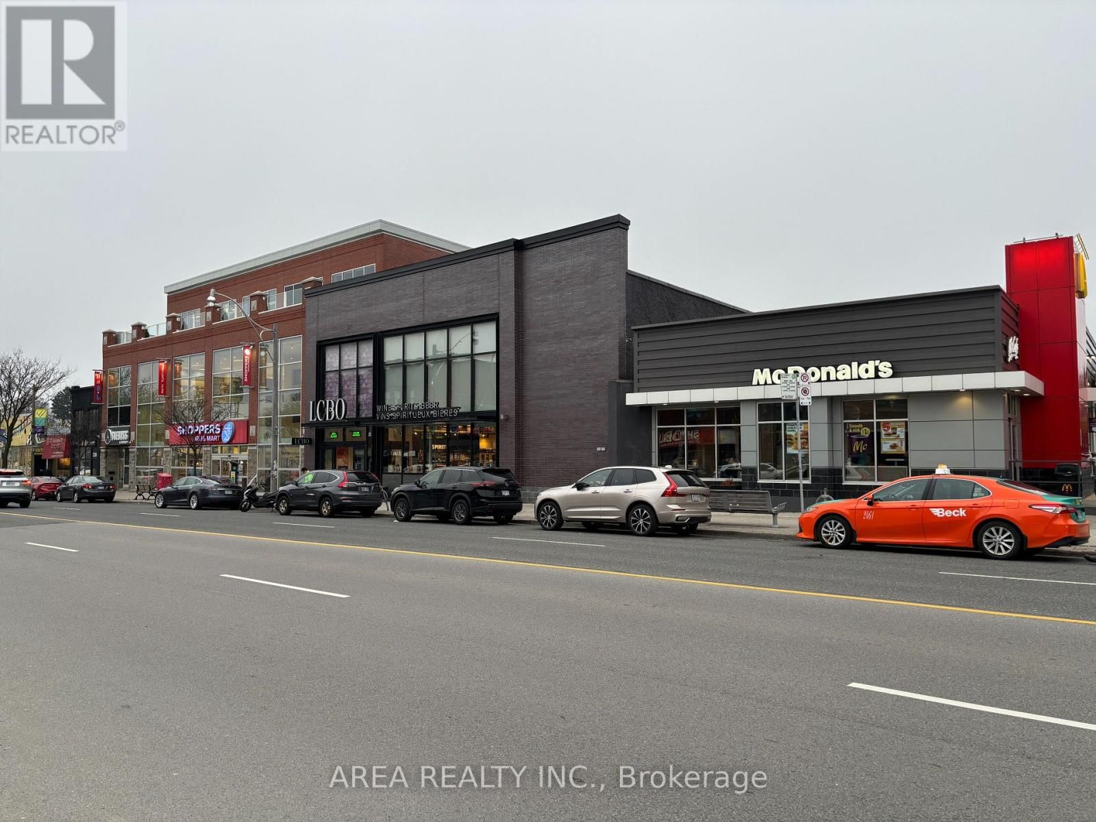 3429 YONGE STREET Image 3