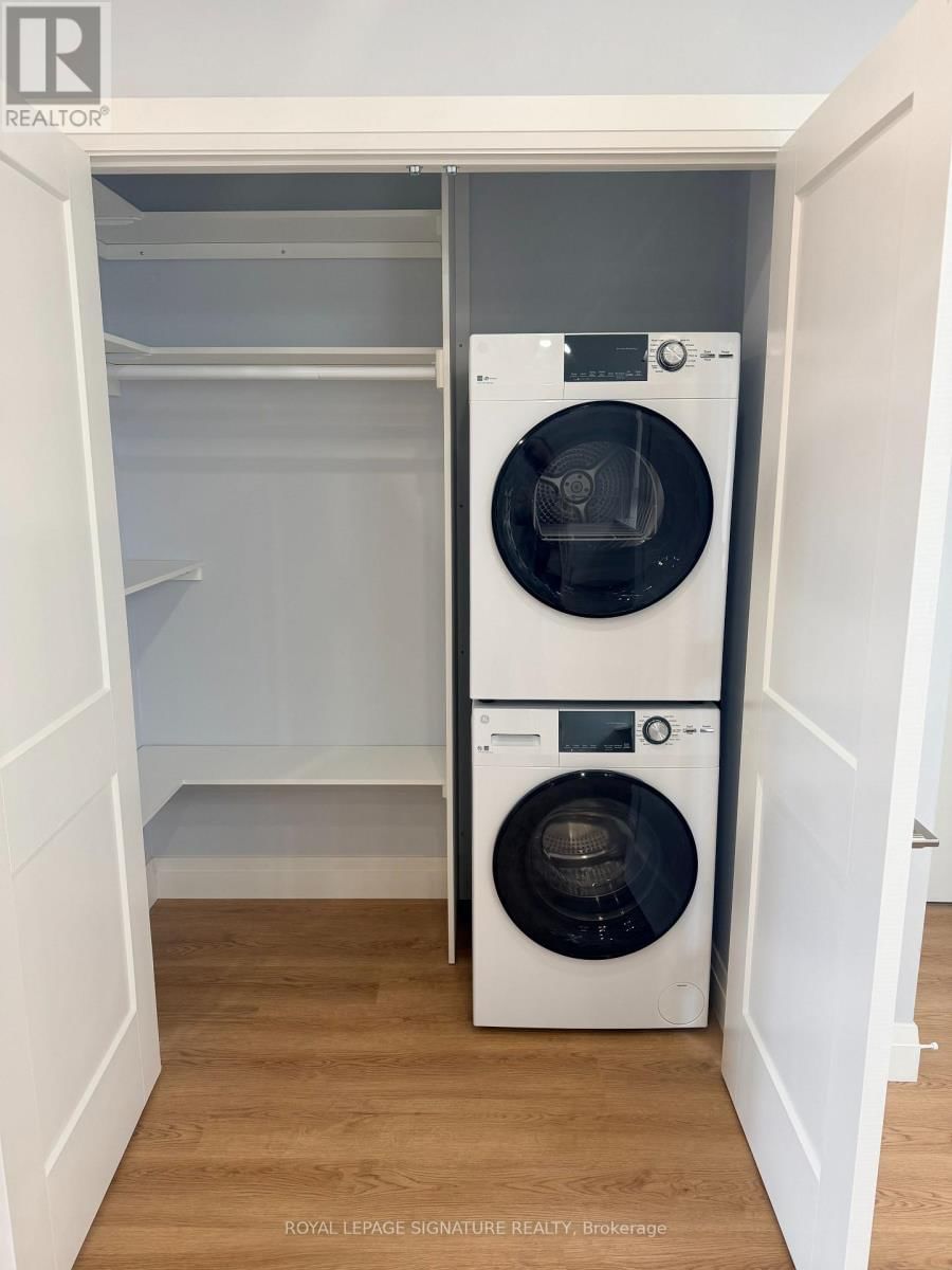 2 - 1727A BAYVIEW AVENUE Image 14