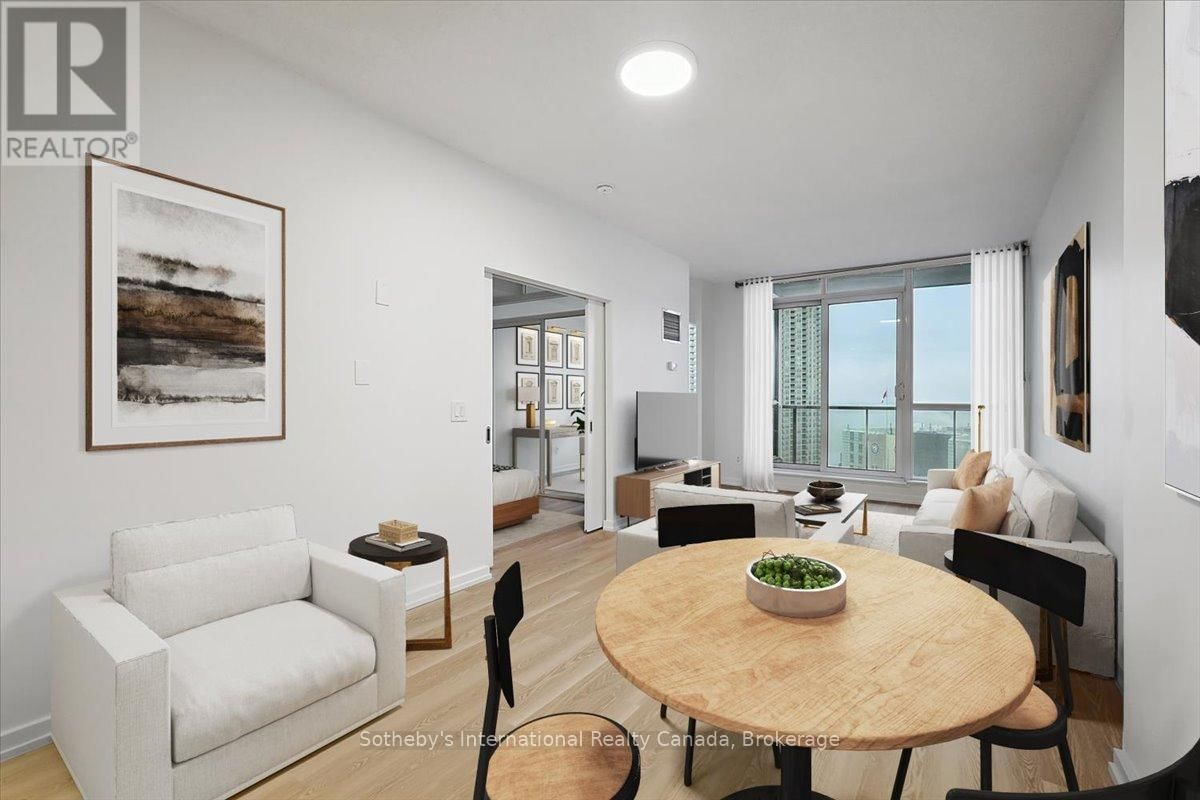 1804 - 218 QUEENS QUAY WEST Image 15