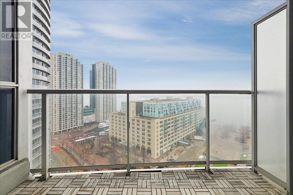 1804 - 218 QUEENS QUAY WEST Image 29