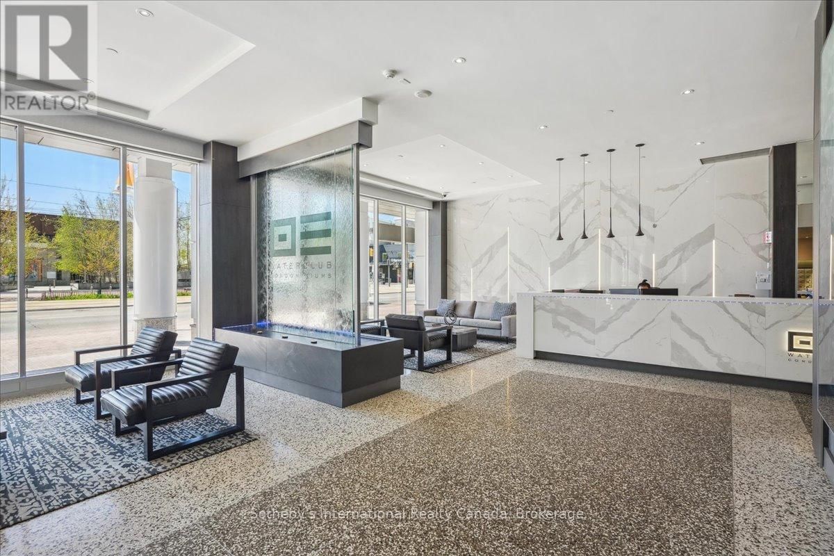 1804 - 218 QUEENS QUAY WEST Image 3