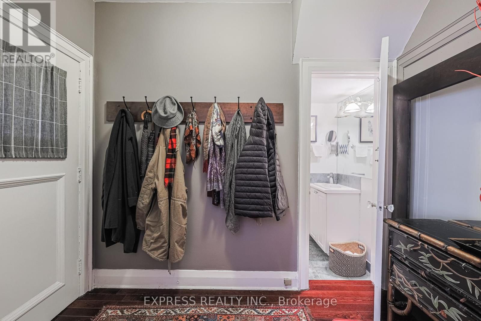 Main - 167 HIGHBOURNE ROAD Image 2