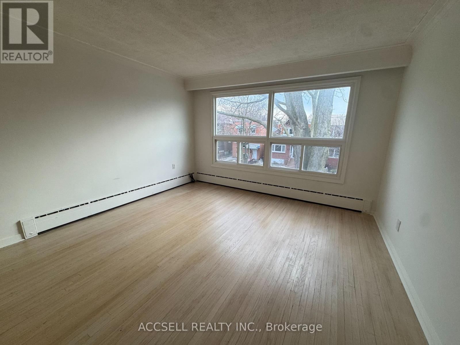 Upper - 99 KENWOOD AVENUE Image 3