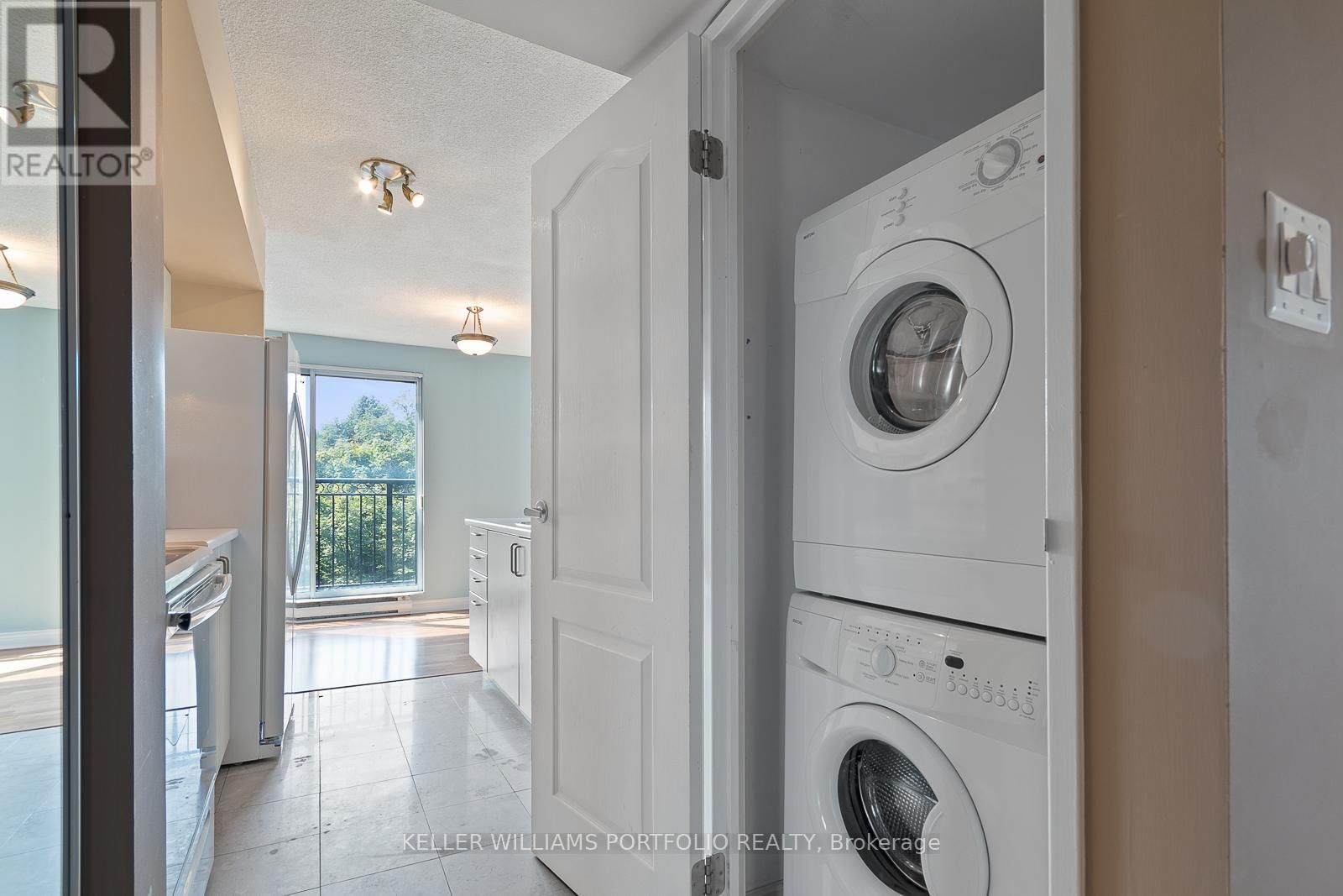 604 - 97 LAWTON BOULEVARD Image 22