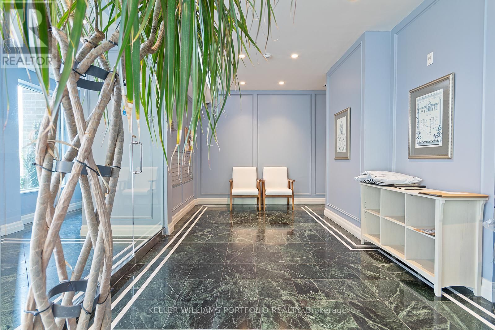 604 - 97 LAWTON BOULEVARD Image 25