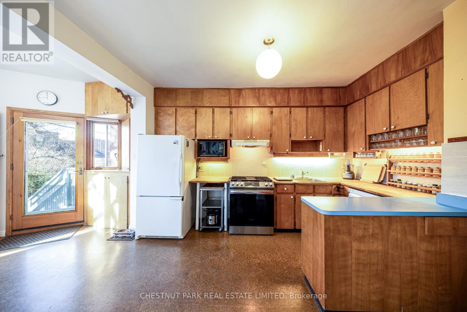 31 PALMERSTON GARDENS Image 10