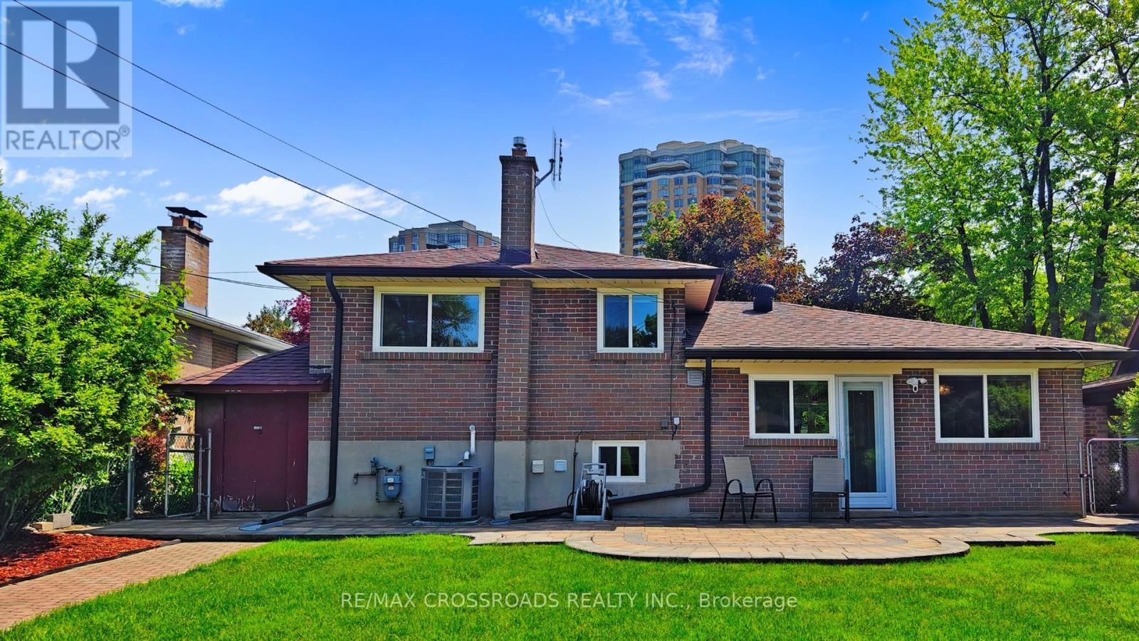 47 FLAVIAN CRESCENT Image 38