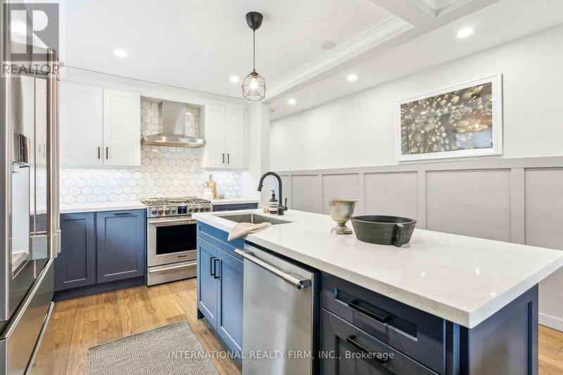 50 Denison Avenue, Toronto (Trinity-Bellwoods), M5T2M8 | Image 3