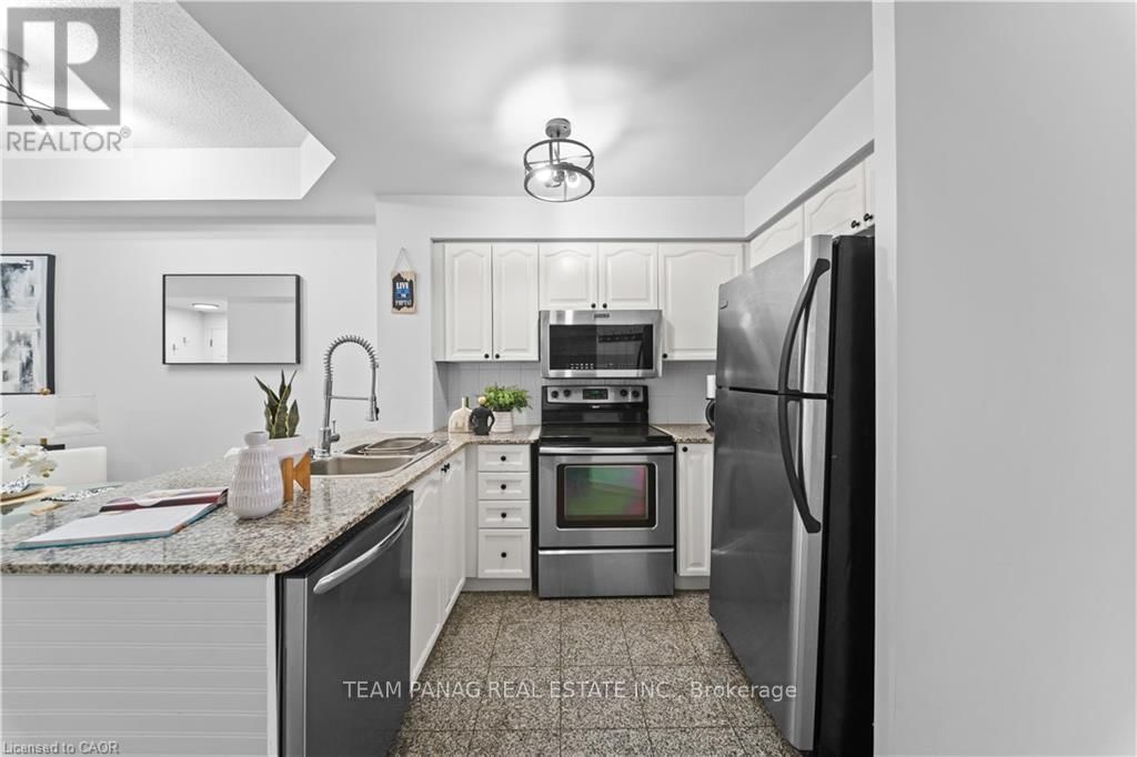 132 - 28 STADIUM ROAD Image 12