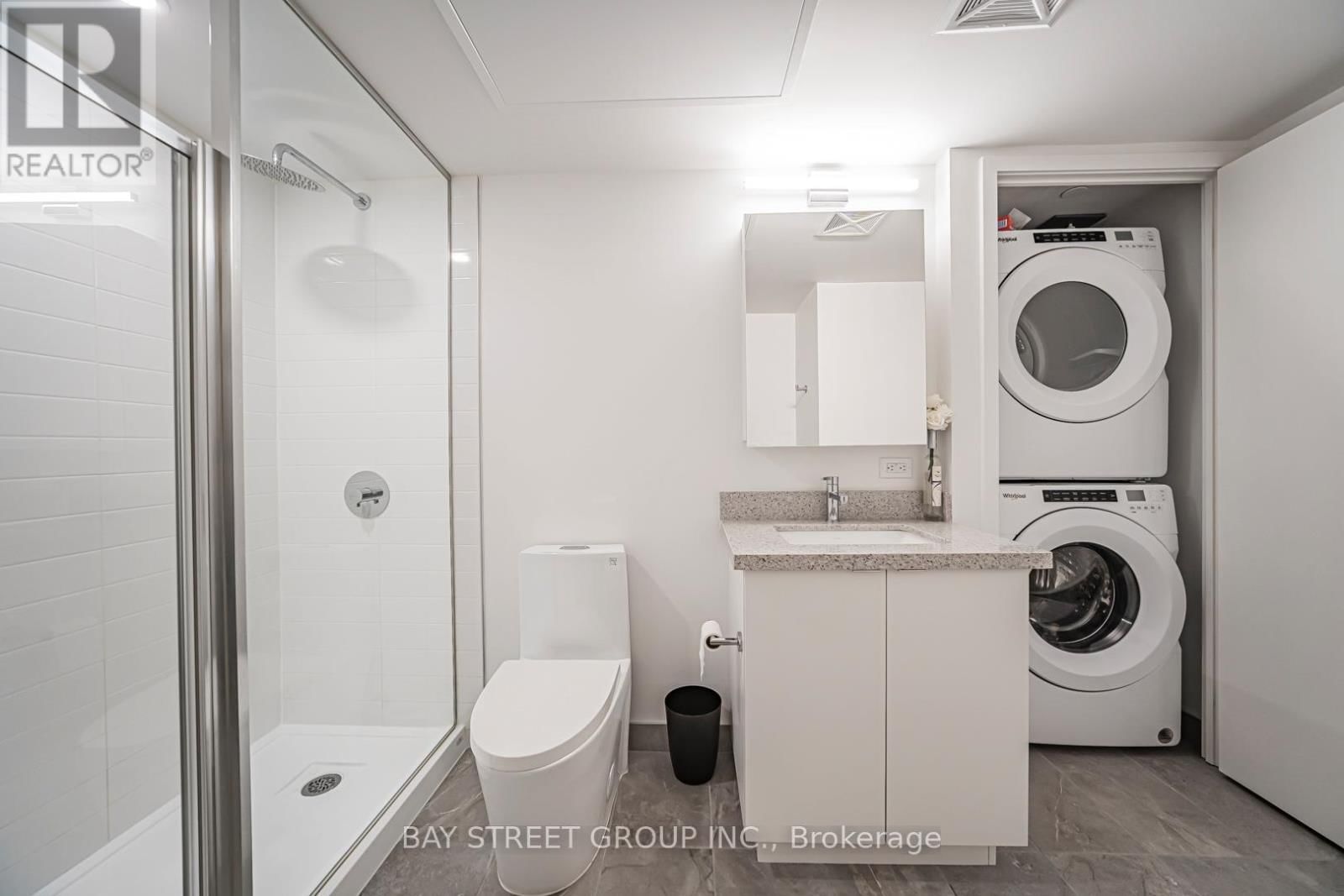 1024 - 30 TIPPETT ROAD Image 29