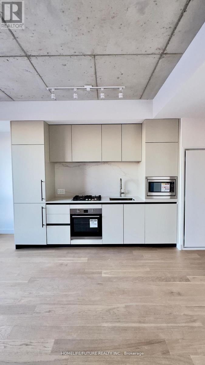 530 - 1720 BAYVIEW AVENUE Image 20