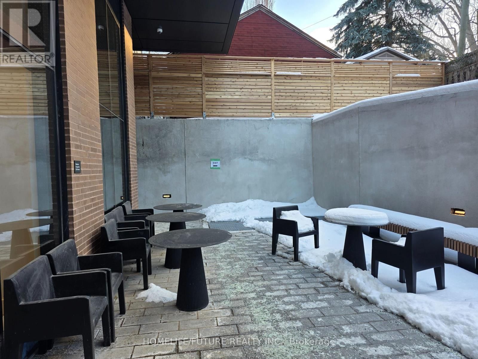 530 - 1720 BAYVIEW AVENUE Image 24