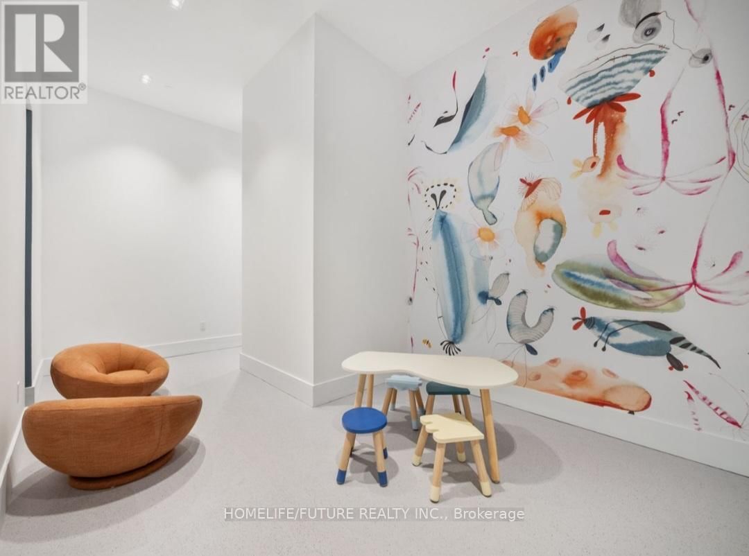 530 - 1720 BAYVIEW AVENUE Image 8