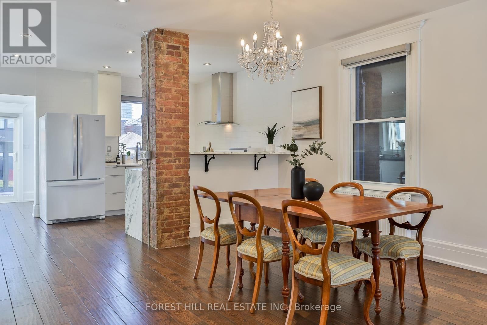 163 WYCHWOOD AVENUE Image 8