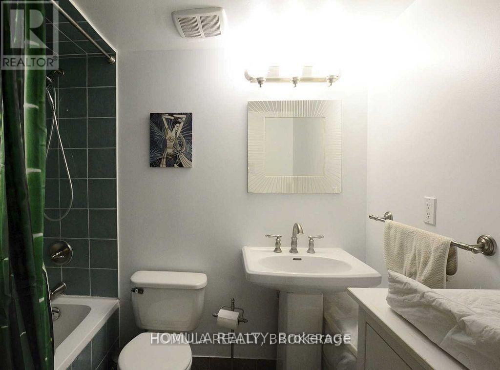 303 - 250 JARVIS STREET Image 7