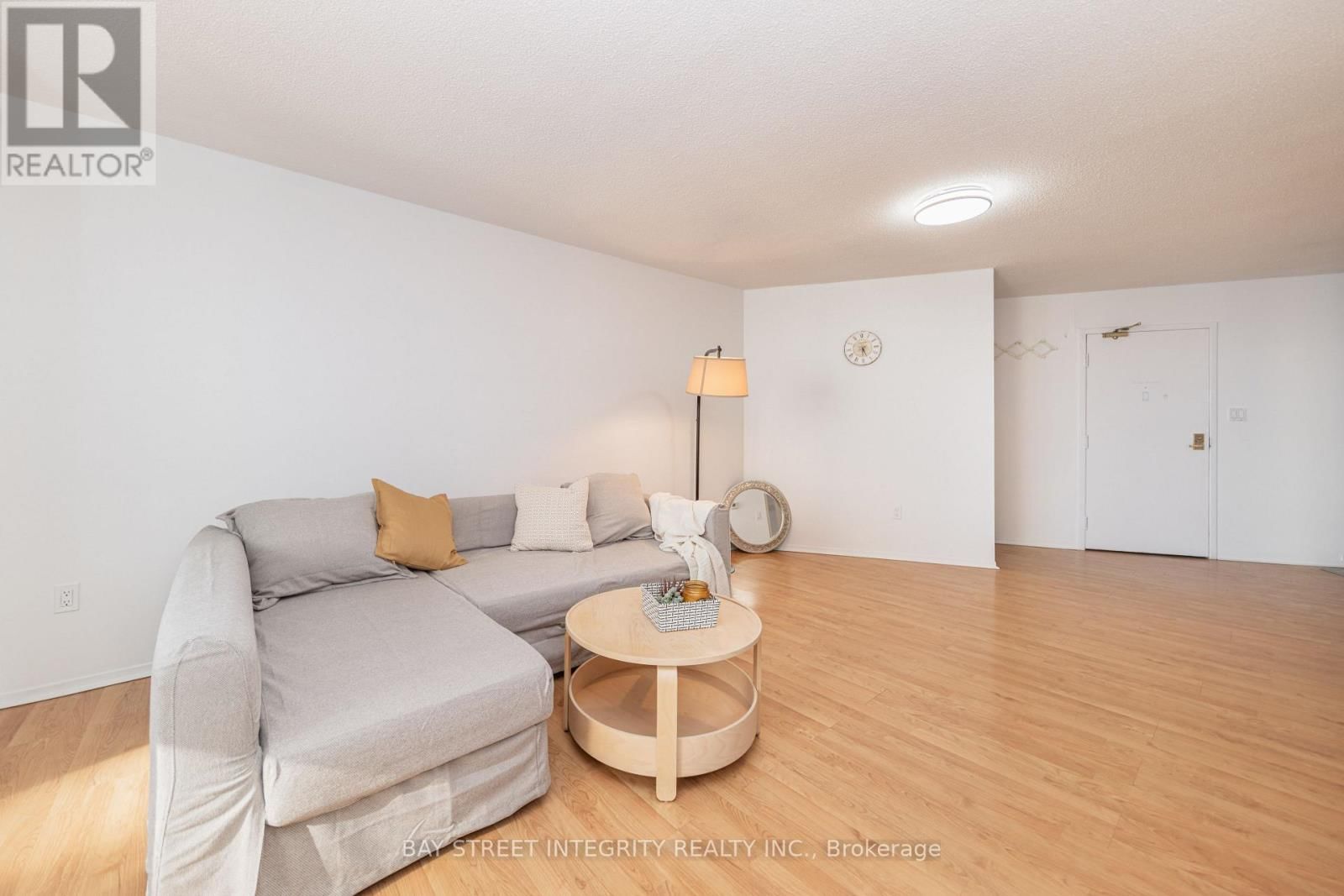 1107 - 270 QUEENS QUAY WEST Image 9