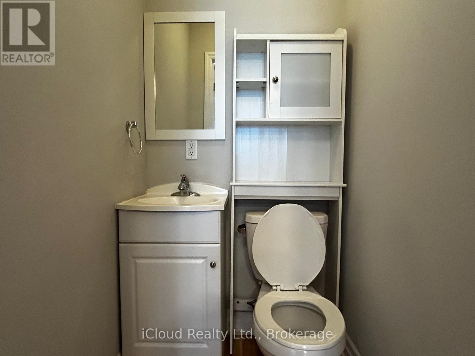 201 - 724 SHEPPARD AVENUE WEST Image 18