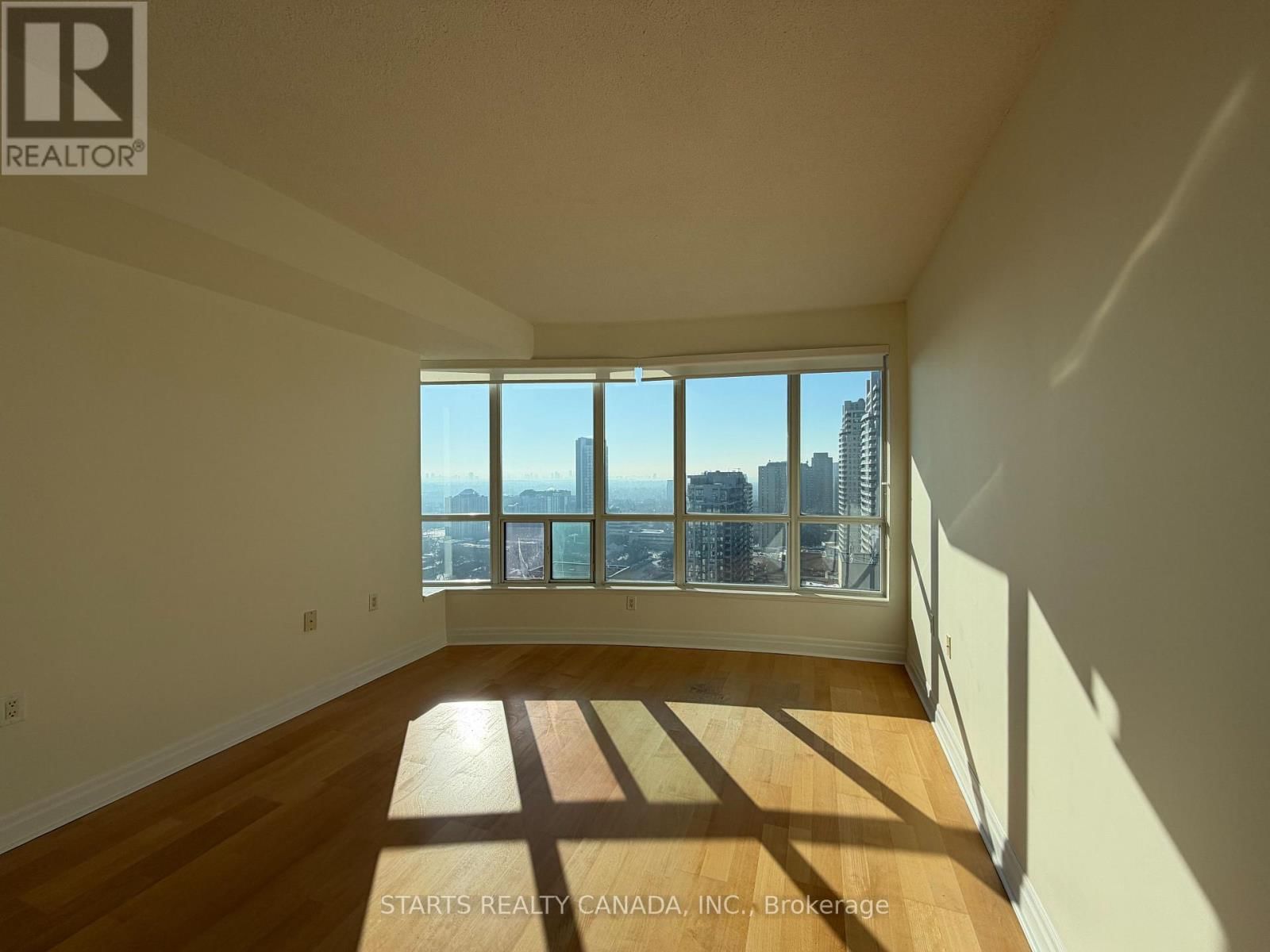 2804 - 21 HILLCREST AVENUE Image 2