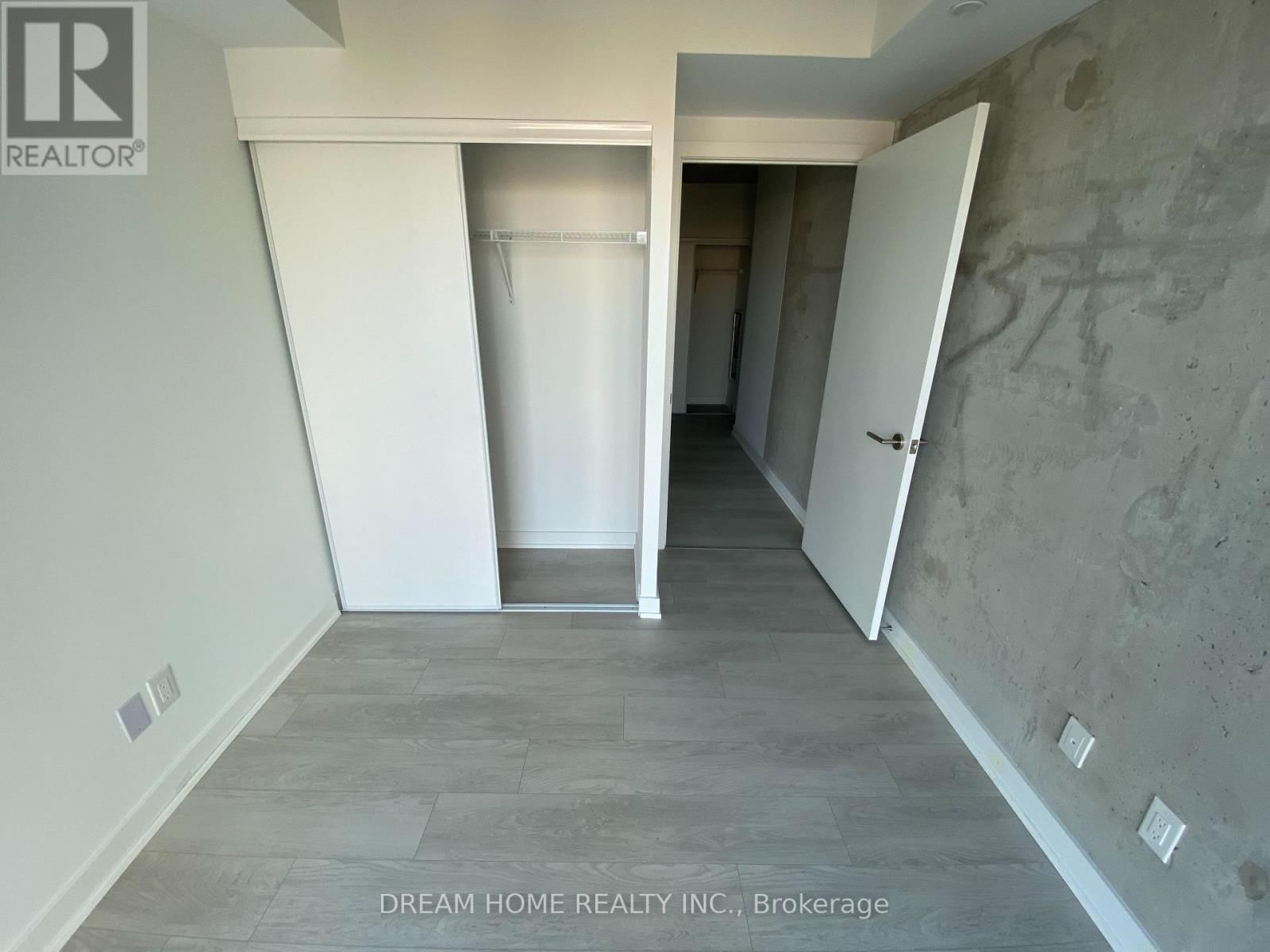 807 - 47 MUTUAL STREET Image 9