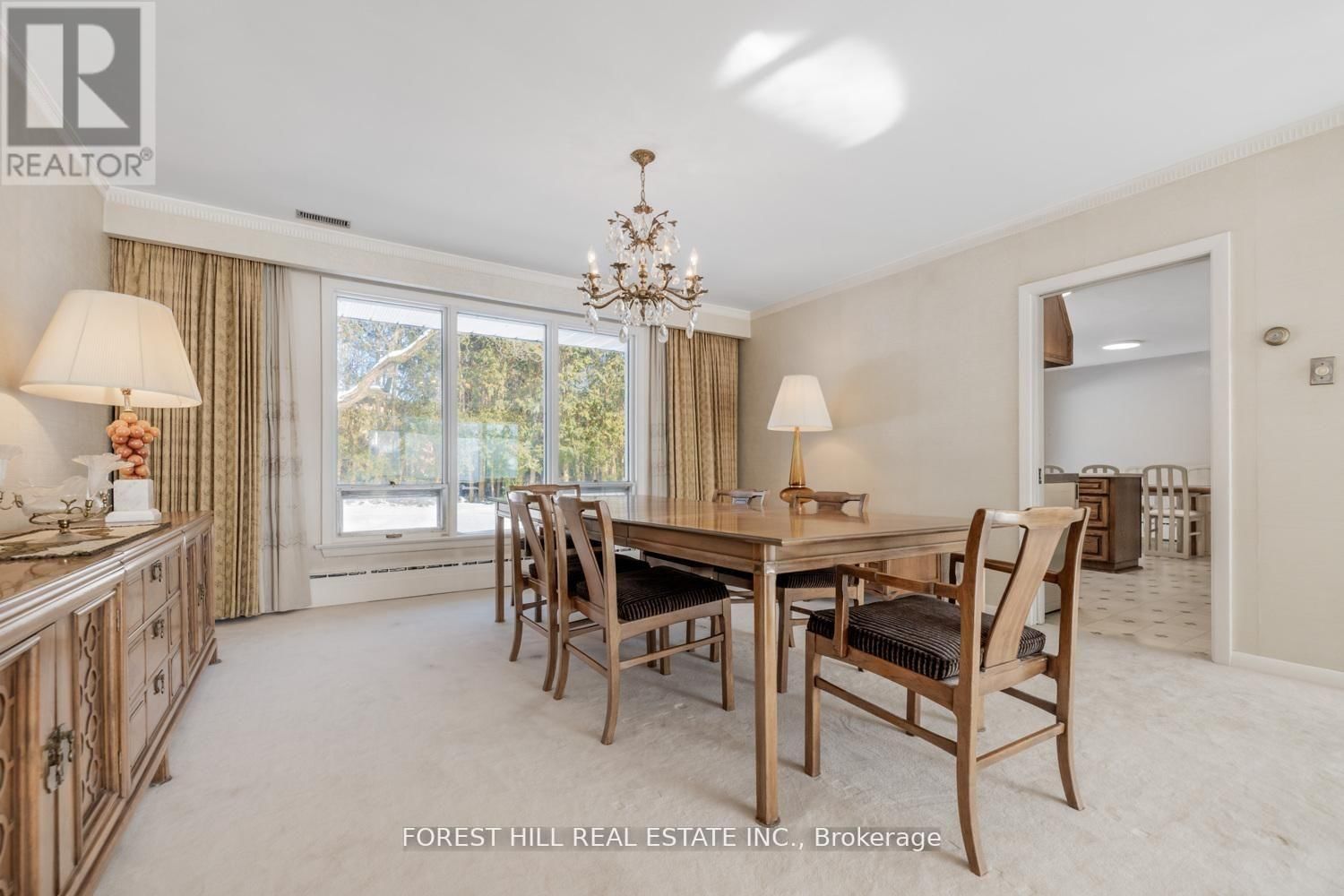 5 BACHELOR PLACE Image 8