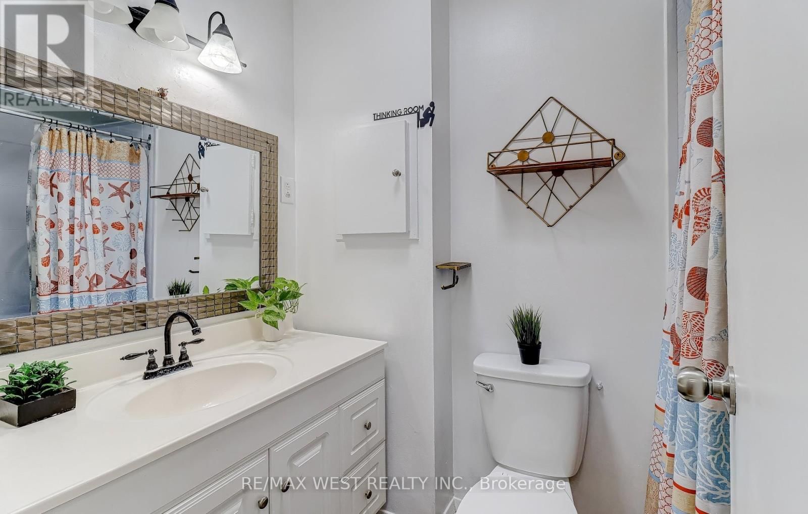 27 - 10 LEITH HILL ROAD Image 13