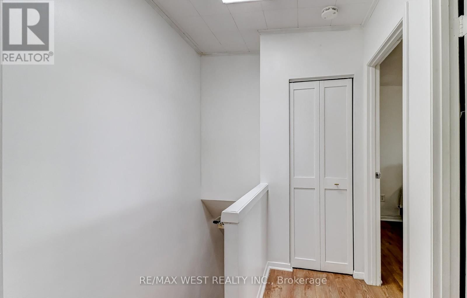 27 - 10 LEITH HILL ROAD Image 14