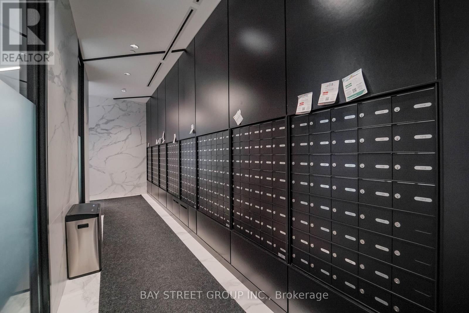 231 - 30 TRETTI WAY Image 3