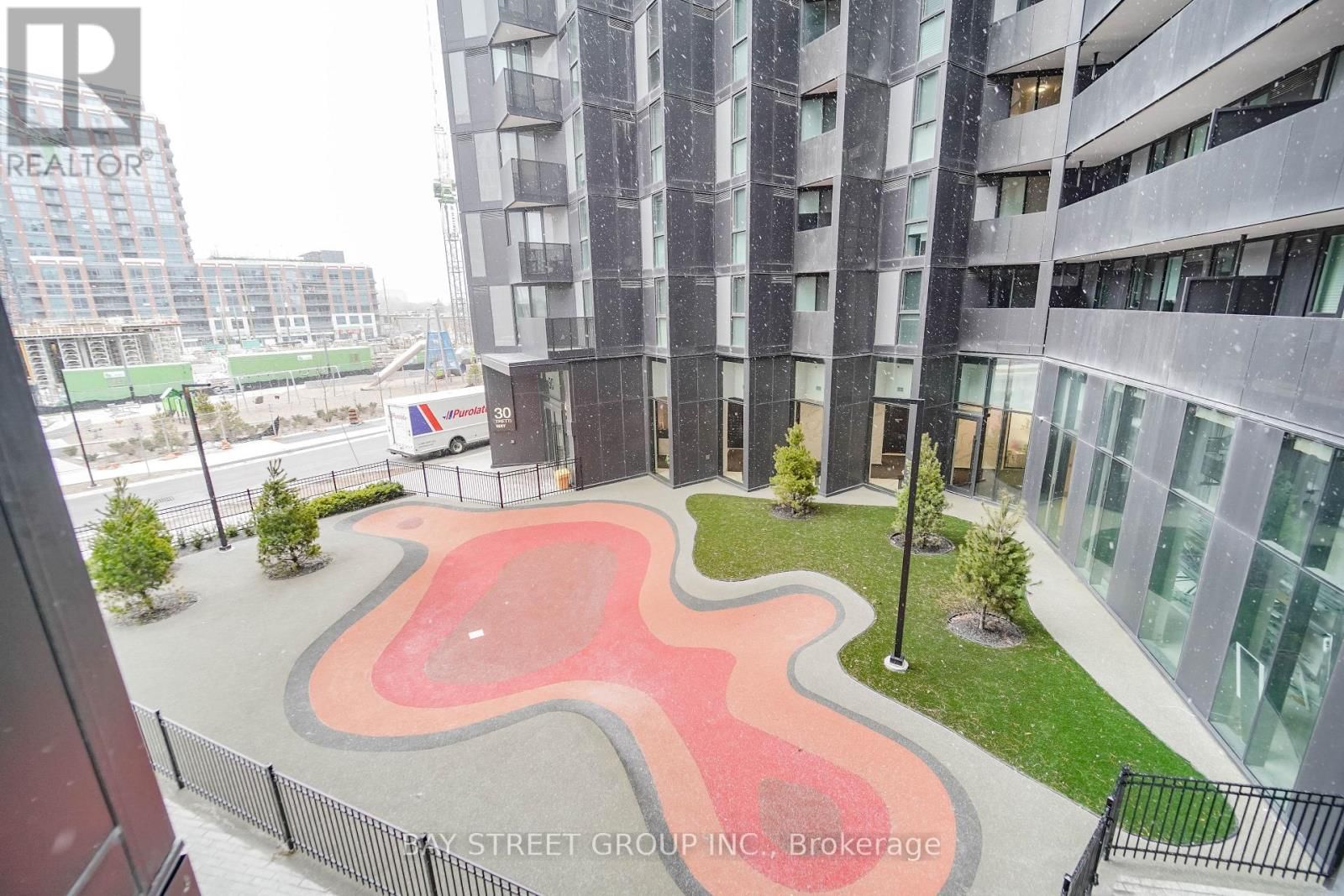 231 - 30 TRETTI WAY Image 42