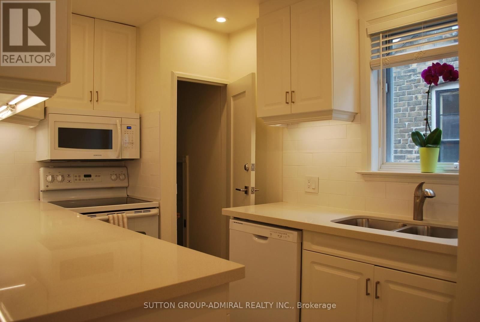 89 RUMSEY ROAD Image 12