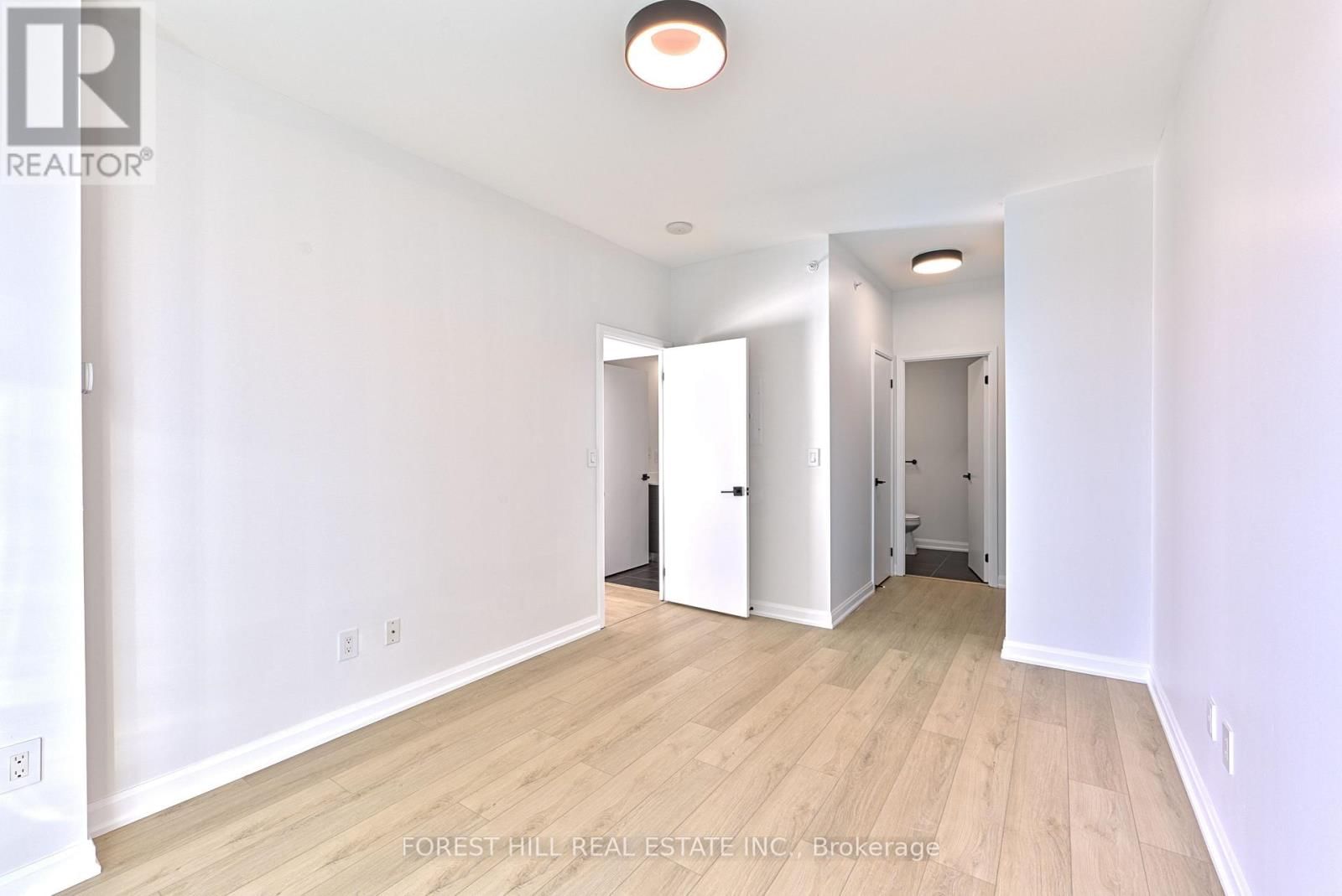 2502 - 11 BOGERT AVENUE Image 12