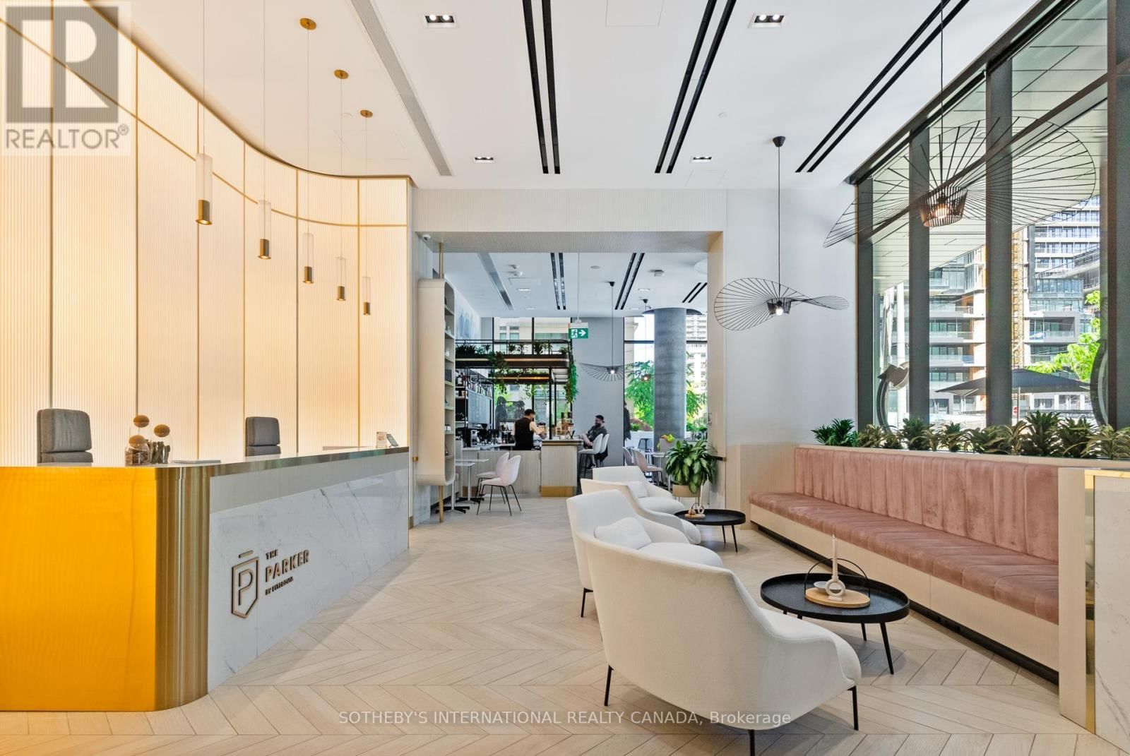 1605 - 200 REDPATH AVENUE Image 21