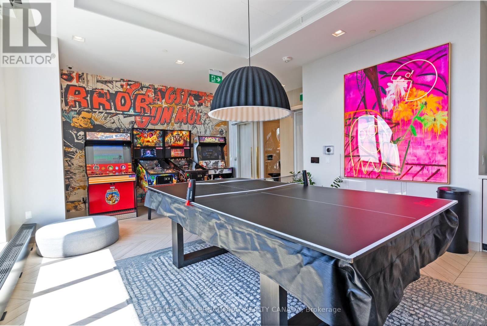 1605 - 200 REDPATH AVENUE Image 27