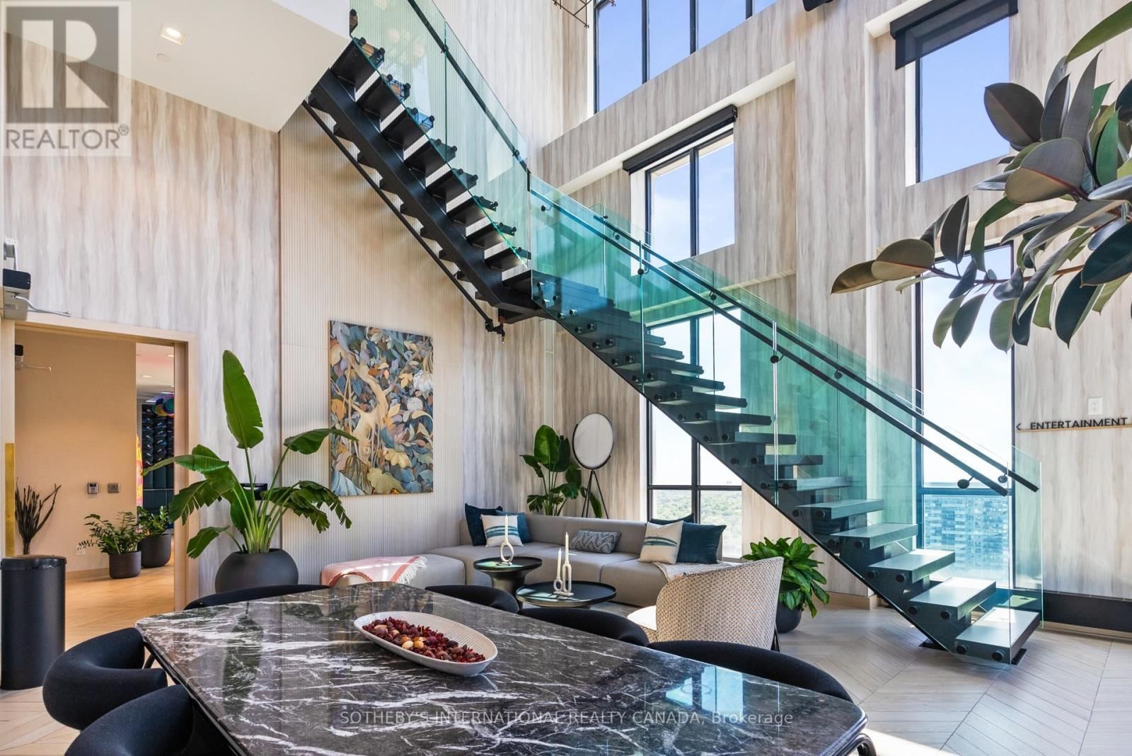 1605 - 200 REDPATH AVENUE Image 42