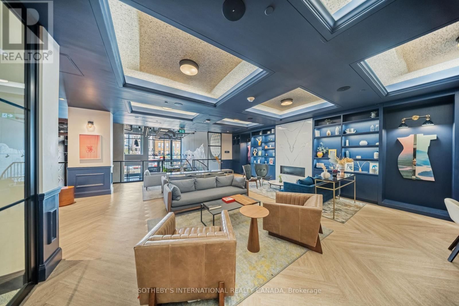 414 - 484 SPADINA AVENUE Image 30