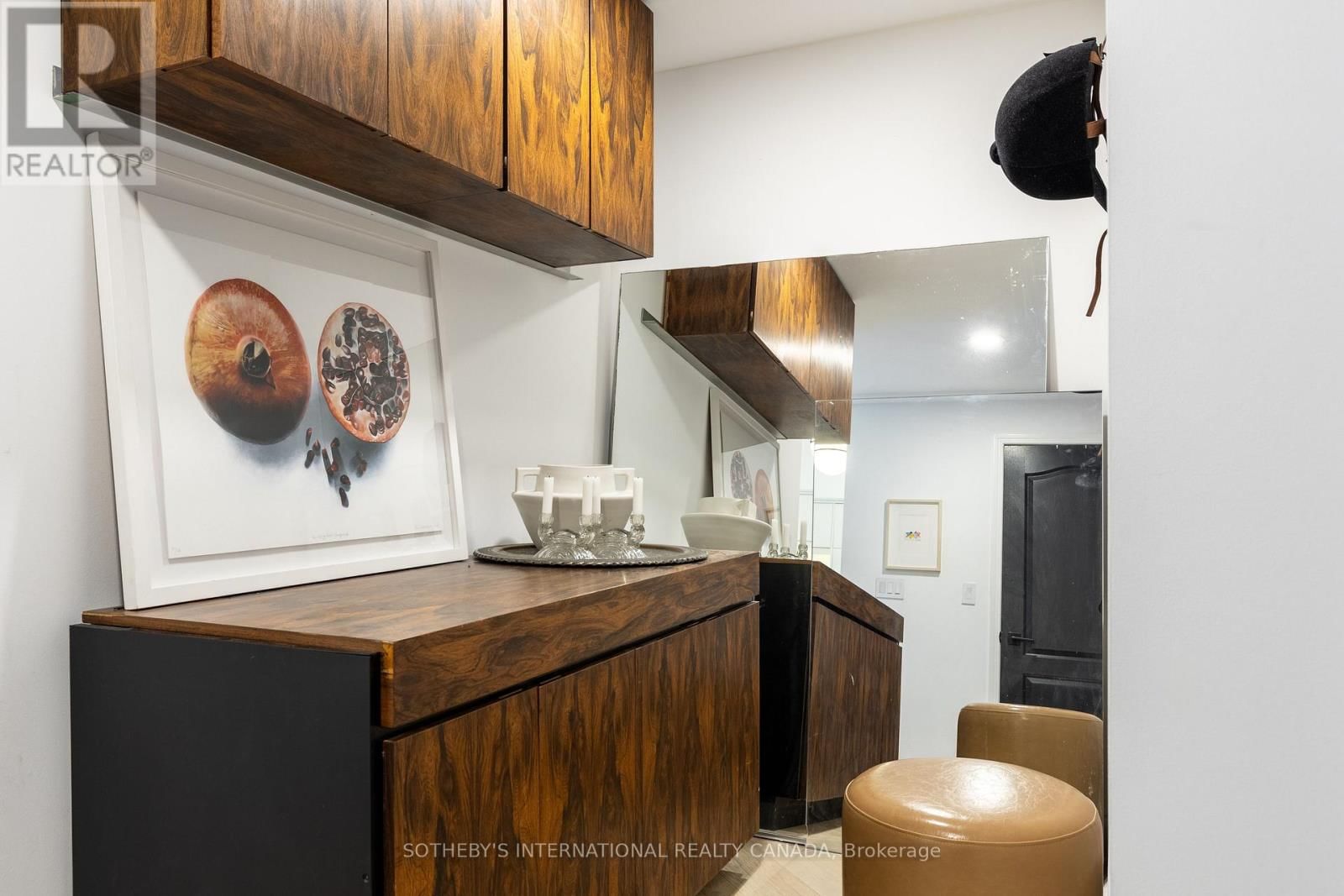 801 - 20 COLLIER STREET Image 20