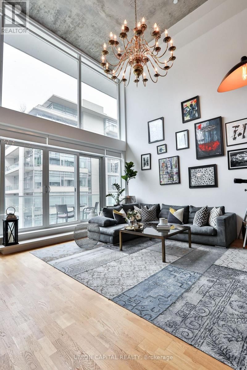 504 - 75 PORTLAND STREET Image 16